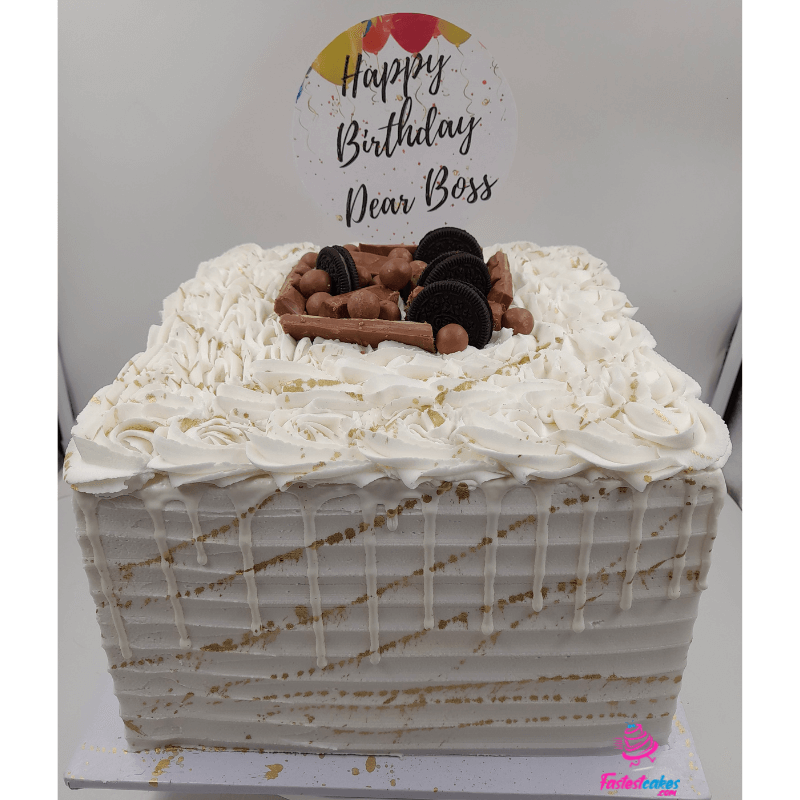 Square Chocolate Cake With Chocolate Glaze Chocolate Shape And Ferrero On  Top | Medcakes
